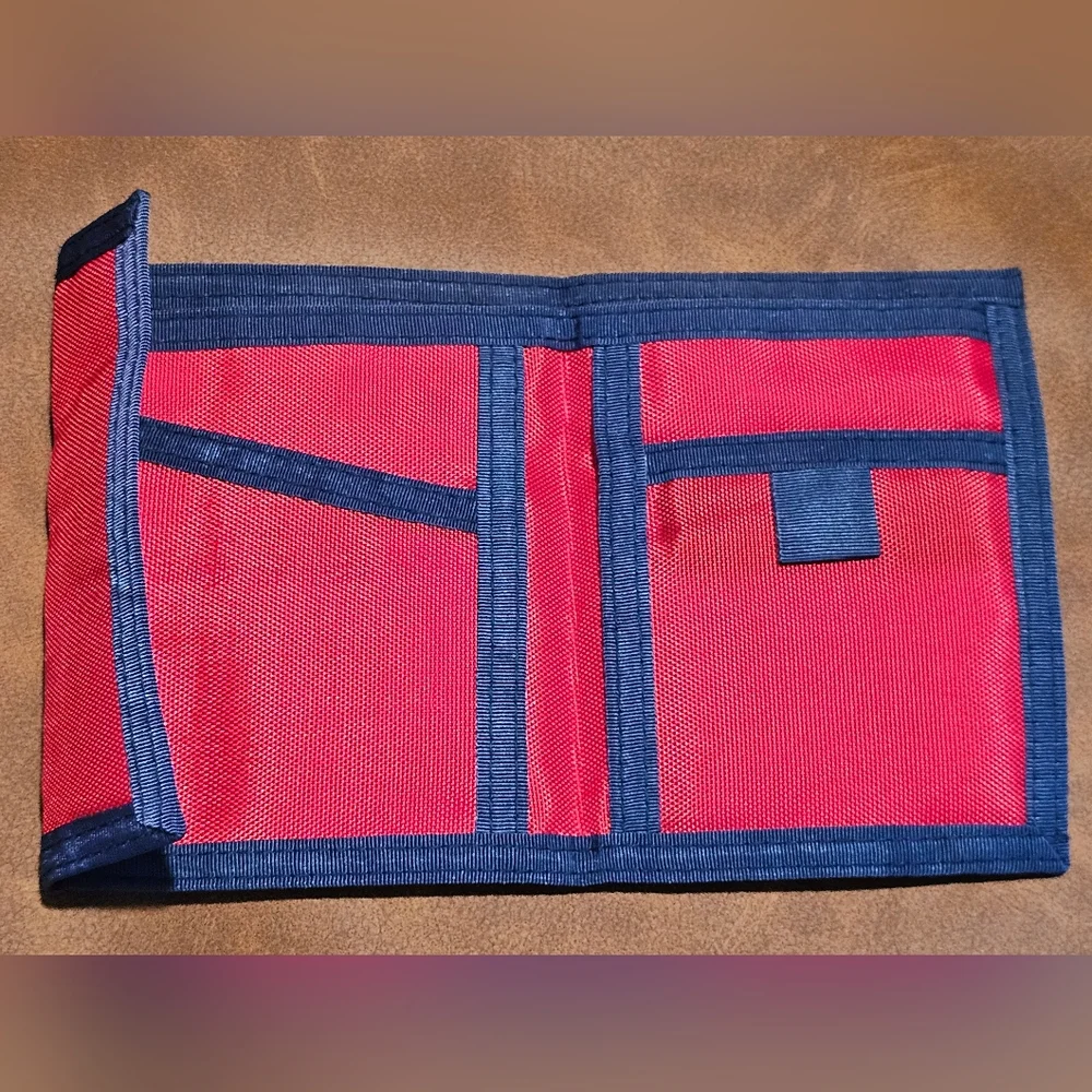 Levis scratch front